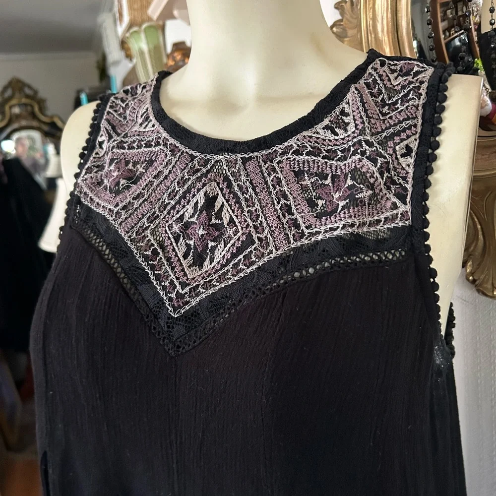 Black Embroidered & Lace Top